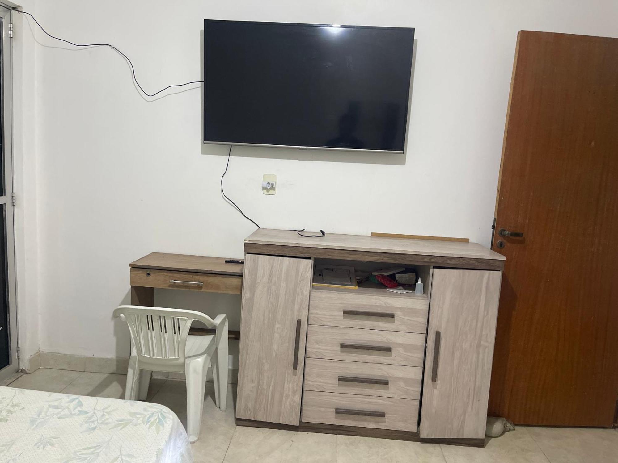 J C Ap 2 Quartos *